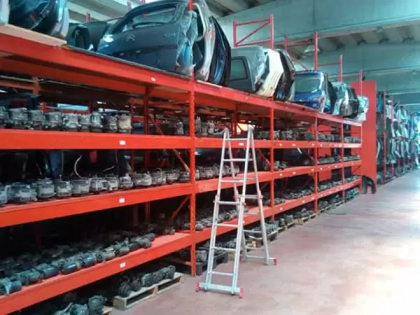 RICAMBI AUTO USATI MILANO